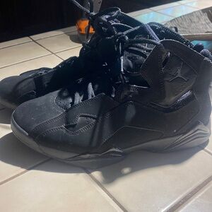 NIKE AIR JORDAN LIKE NEW!